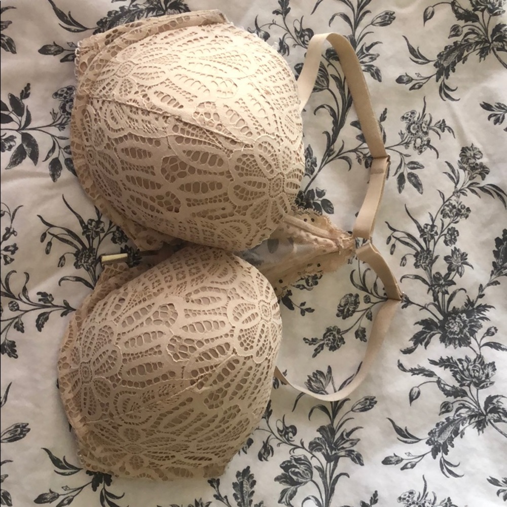 VS Nude Demi Bra